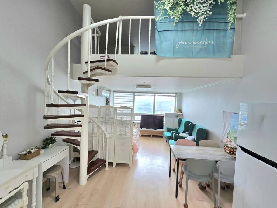 Like U Apartment