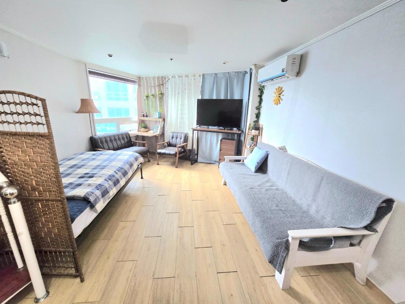 Like U Apartment Goyang