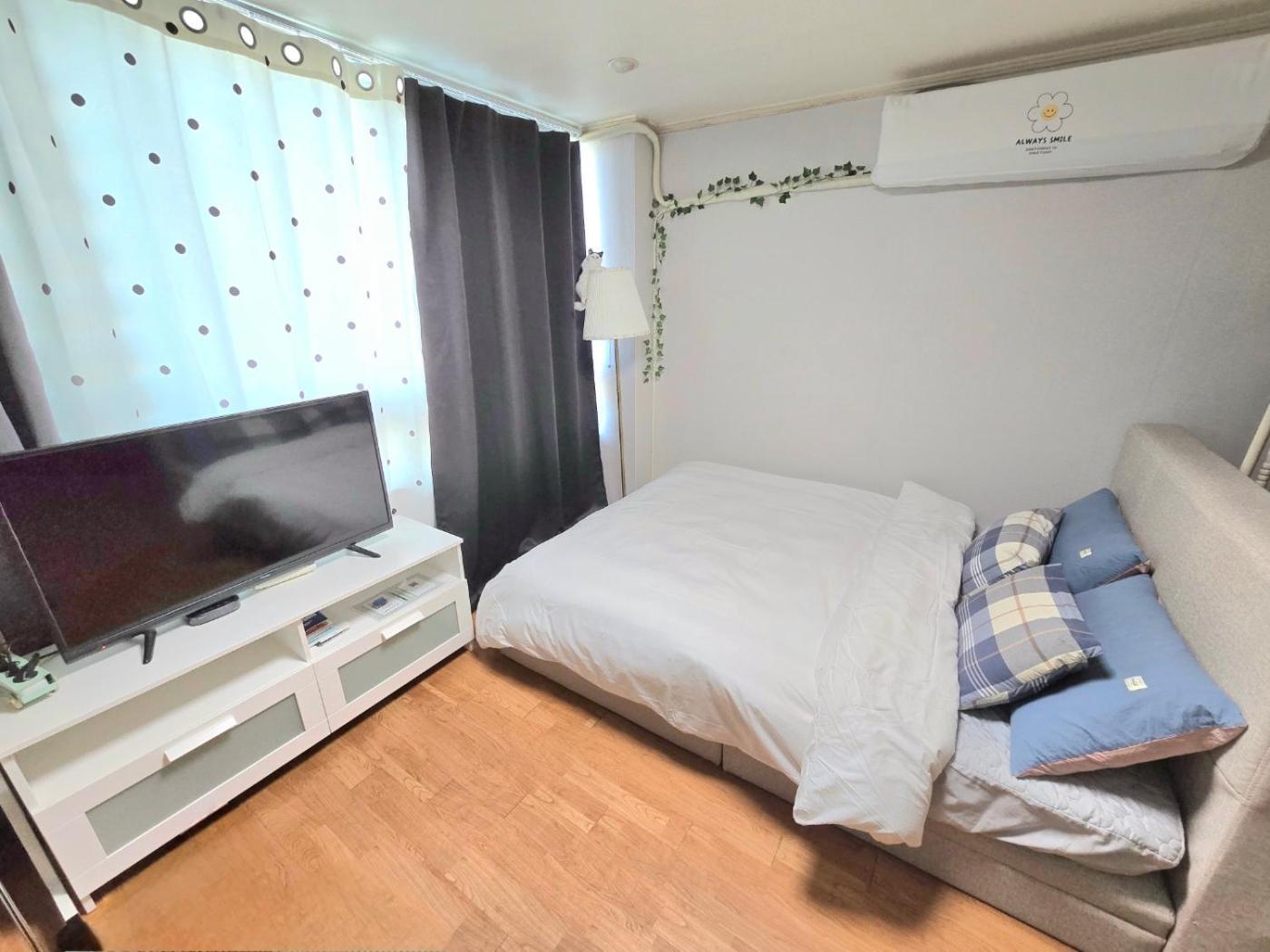 Apartment Like U